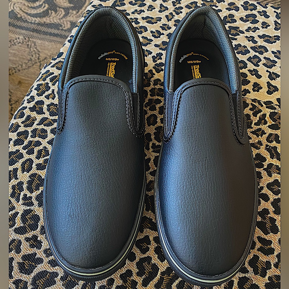NWO=UNISEX TredSafe Black Slip On Shoes Size M8/W9w (Sole is 11 1/4” L)